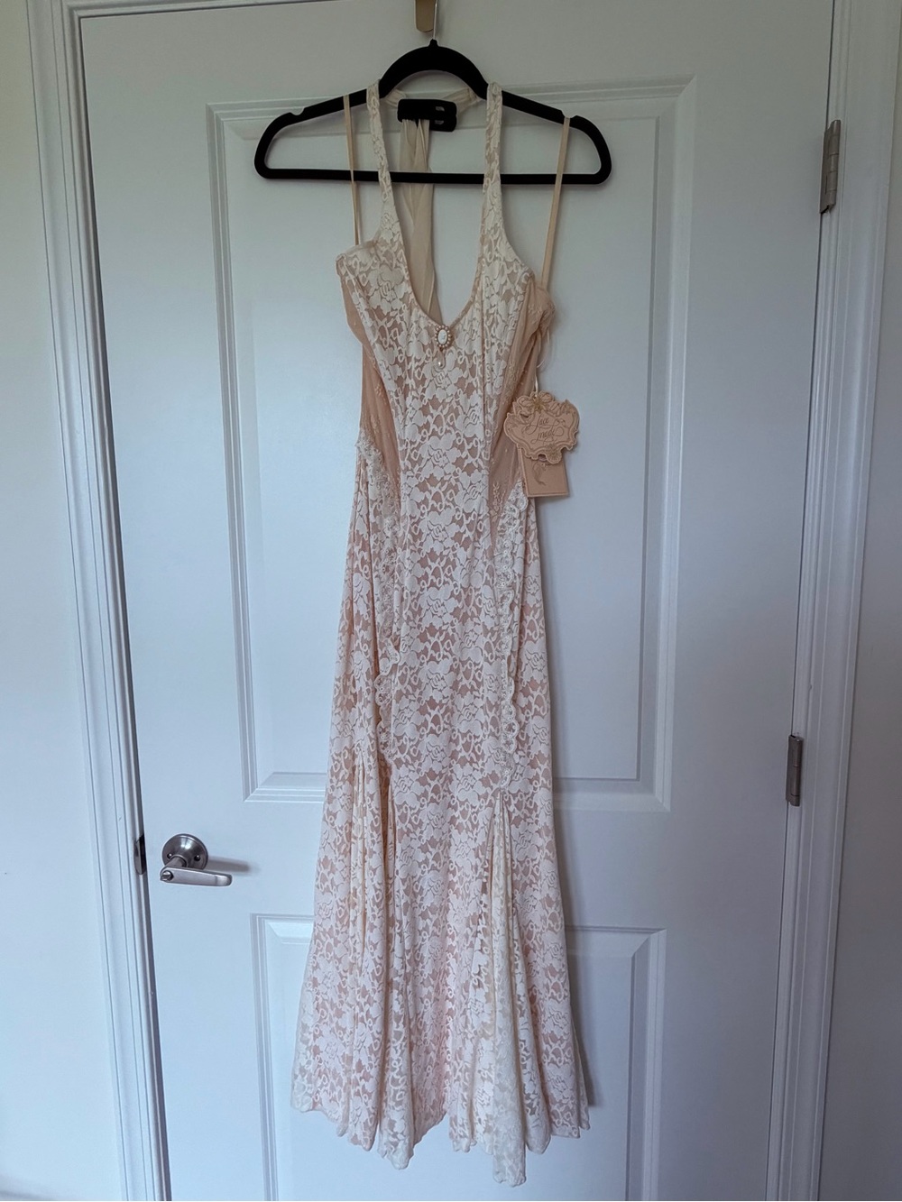 Lacemade Lake Como Dress (NWT) - Picture 3 of 4